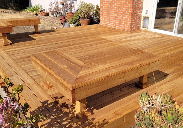 Staining & Restoration Contractor in Martinez, California