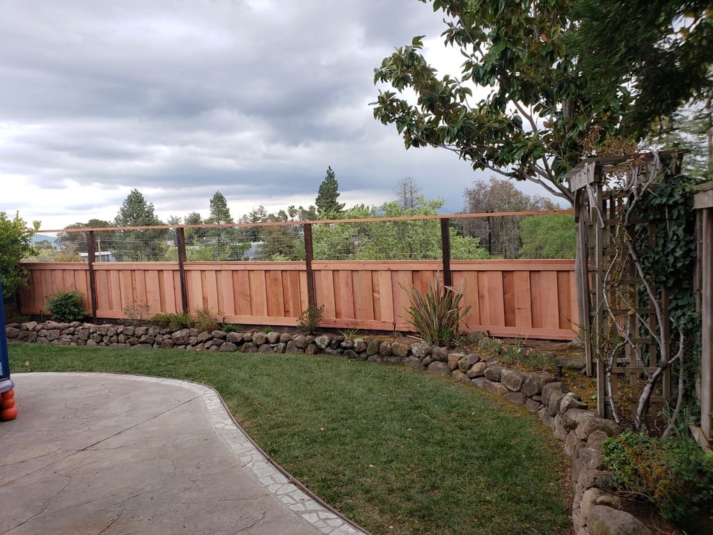 Best Sealants For Long-Lasting Wood Fences