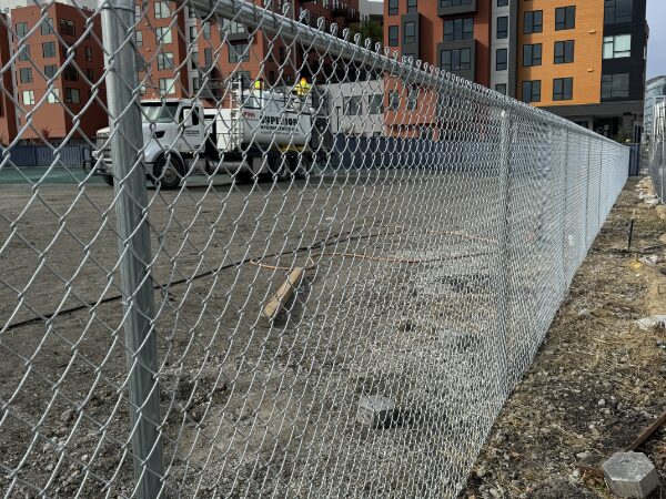 FCR Fence & Deck Contractors in California