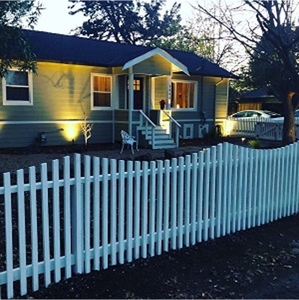 White Picket Fence For Small Front Yard