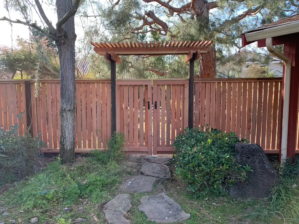 Deck Builders Near Me Using Composite Decking