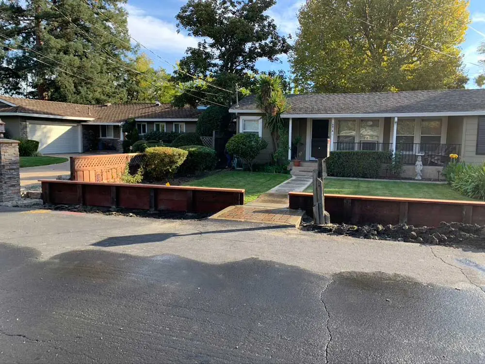 FCR Fence & Deck Solutions