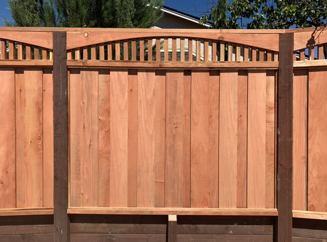 Small Dog Fence Gap Protection