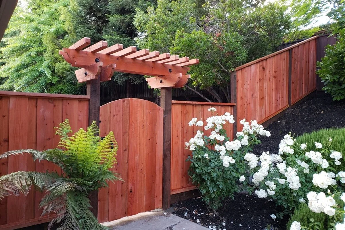 Fence and Retaining Wall Contractors Near Me